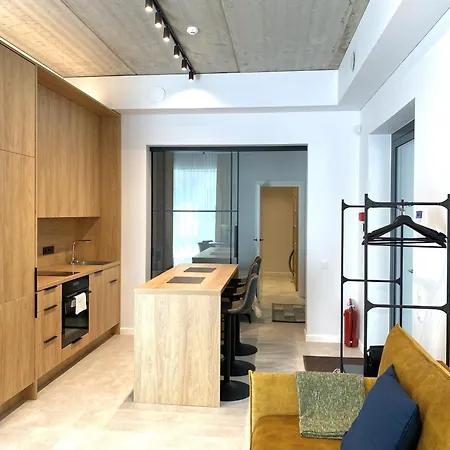 White Lotus 13 By Reside Baltic *