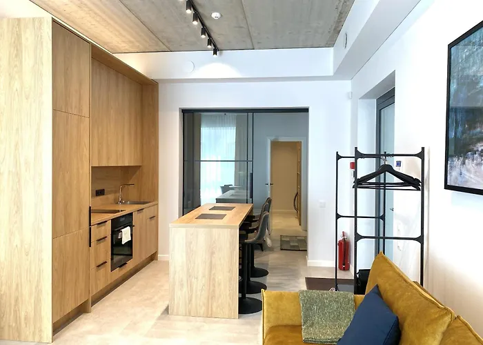 White Lotus 13 By Reside Baltic *