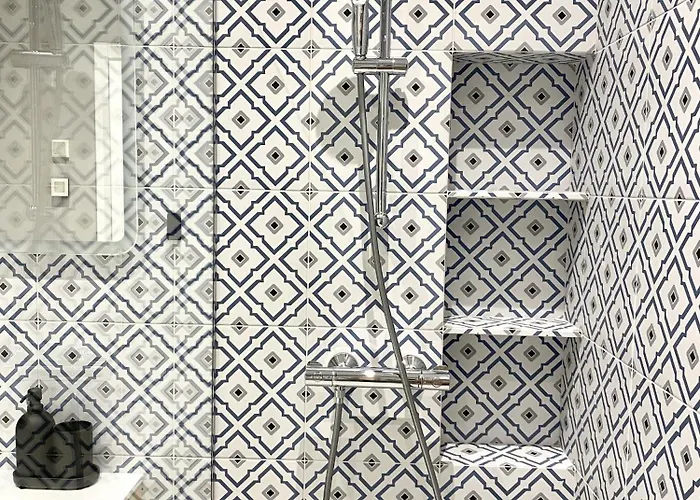 White Lotus 13 By Reside Baltic Daire